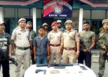 কোকৰাঝাৰত এ কে ৫৬ ৰাইফলসহ দুৰ্ধৰ্ষ এন ডি এফ বি (স)ৰ কেডাৰ আটক