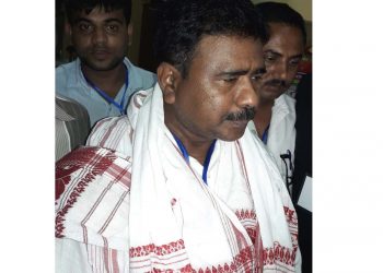 কিয় আঁতৰিল ‘চকীদাৰ’? জনালে আব্দুল খালেকে