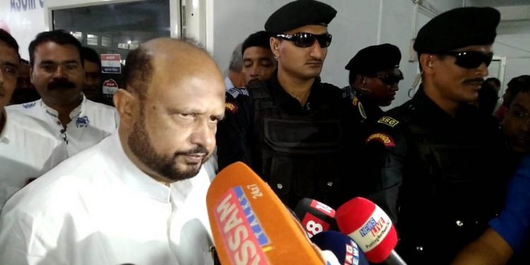 দলৰ বৰ্ধিত কাৰ্য্যনিৰ্বাহকত মহন্ত। ১৪ মে'ত।