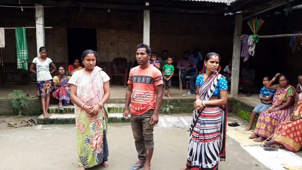 চামগুৰিত নিশা অস্ত্ৰধাৰী দুৰ্বৃত্তৰ তাণ্ডৱ : তিনিজন আহত