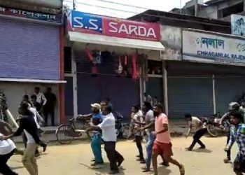 Akhil Gogoi sees government and Hindu-Islam fundamentalist's hands behind Hailakandi clash