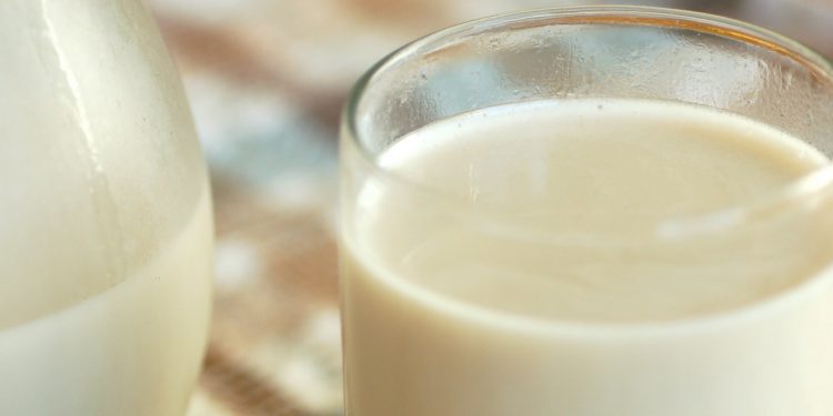 milk Milk gets costlier than diesel in Pakistan
