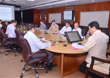 Assam Chief Minister Sarbananda Sonowal reviews MOITRI scheme