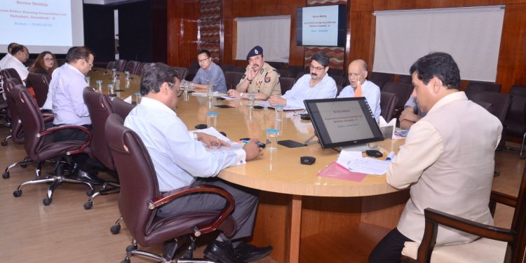 Assam Chief Minister Sarbananda Sonowal reviews MOITRI scheme