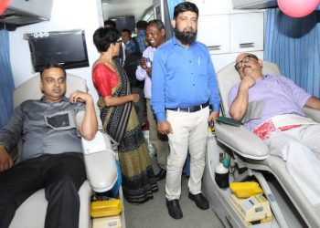 Cief Secretary & Comm & Secy donating blood at VBD camp at Assam Secretariat