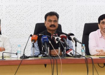 Press-Conference-1140x570