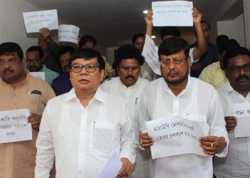 26-07-19 Assam floods: Opposition stages walkout in assembly