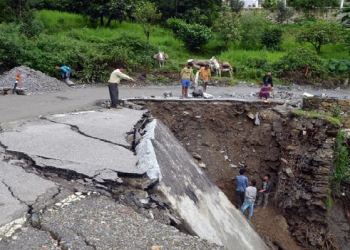 Kedarnath Temple road landslide