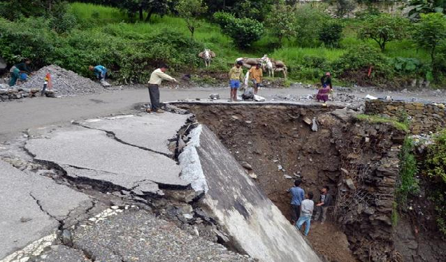 Kedarnath Temple road landslide