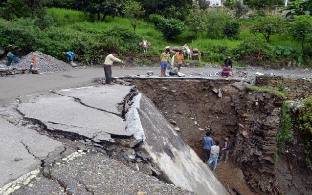Kedarnath Temple road landslide