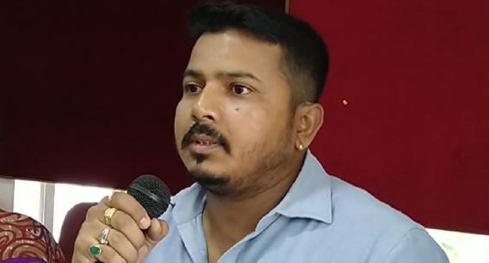 Prabin Baishya Shall oppose citizenship bill on party platfom: Assam student leader on joining BJP