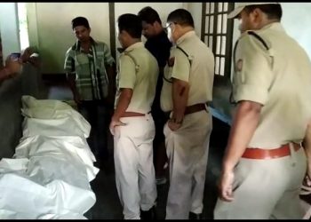 9 and 5 years old brother sister togetherly dead, cry at sadiya