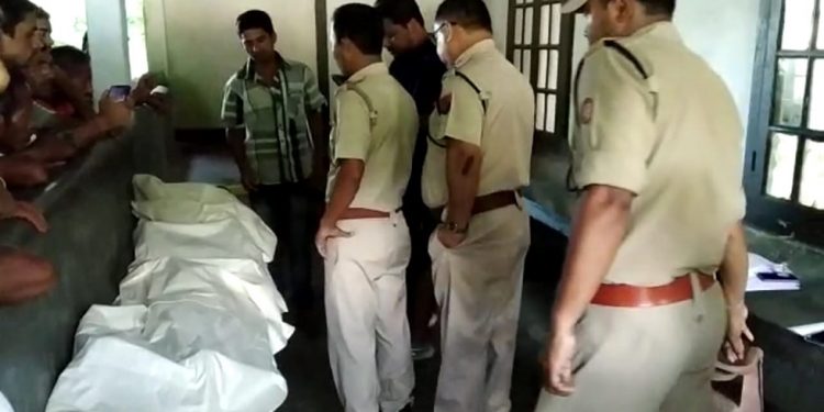 9 and 5 years old brother sister togetherly dead, cry at sadiya