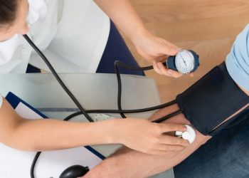 AHRC holds doctor of medical negligence, slaps Rs. 5 lakh compensation