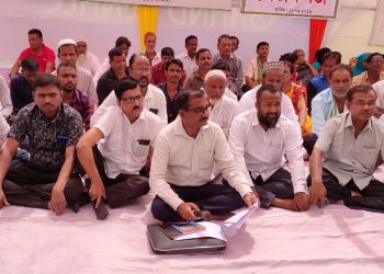 Janagosthiya parishad Asom submits memorandum to high level committee on Assam accord clause 6