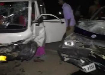 গোৱালপাৰাত একে নিশাই ৩টাকৈ পথ দুৰ্ঘটনা; ২জন যুৱক নিহত, মহিলাসহ ১৪জন আহত