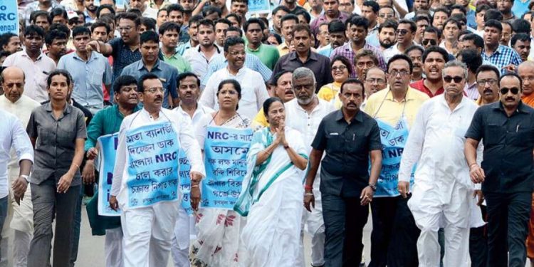 mamata benarjee protest
