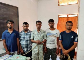লখিমপুৰত জাল নোটসহ ৫ গৰাকী ব্যক্তিক গ্ৰেপ্তাৰ
