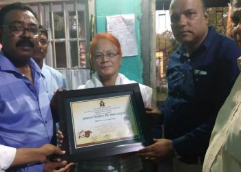 বিশিষ্ট অভিনেত্ৰী বিনা বৰা দাসক অসম সাহিত্য সভাৰ সম্বৰ্ধনা
