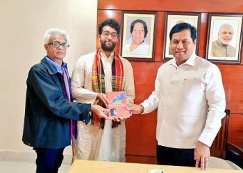 Tez Hazarika with Sonowal