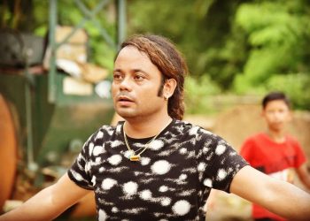 ‘মাজুলী গাভৰু’ বিতৰ্ক : অৱেশষত ক্ষমা খুজিলে কৰিঅ’গ্ৰাফাৰ অসীম গগৈয়ে