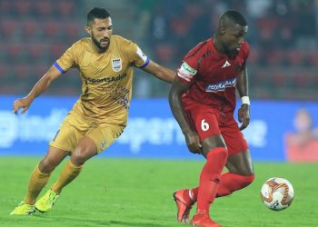 FT-Photo-M25-NEUFC-vs-MCFC_3