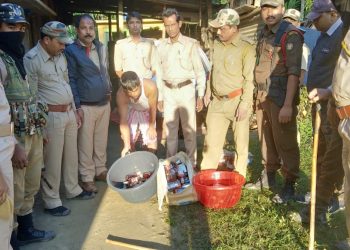 আবকাৰী বিভাগৰ অভিযান : মাজুলীত সুৰাৰ বৃহৎ ক’লা বজাৰ; সুৰা ব্যৱসায়ীৰ হোম ডেলিভাৰীৰ ব্যৱস্থা