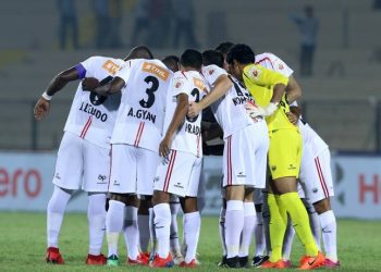 M16-HFC-vs-NEUFC4JPG