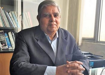 Jagdeep_Dhankar_West Bengal governor faces closed gate in assembly, takes other way to enter
