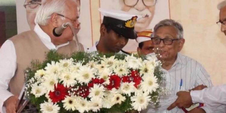Kerala-Governor-Faces-Protests