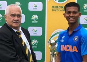 yashasvi_jaiswal_with_the_man_of_the_match_trophy_csa_twitter__1577539495
