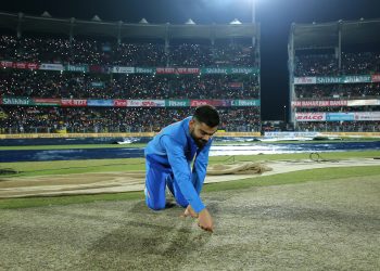 খেল পানী হ’লেও পইচা ঘূৰাই পাব দৰ্শকে; সিদ্ধান্ত লাজত মুখ উলিয়াব নোৱাৰা ACAৰ