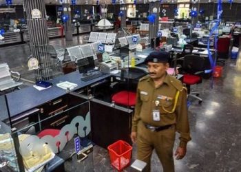 bank_strike-kH2G--621x414@LiveMint_1580209784934