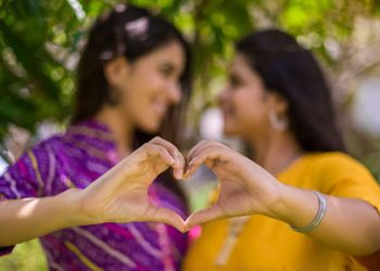 সমকামী সতীৰ্থক বিয়া পাতিবলৈ নিজৰ লিংগ পৰিৱৰ্তন কৰিলে যুৱতীয়ে