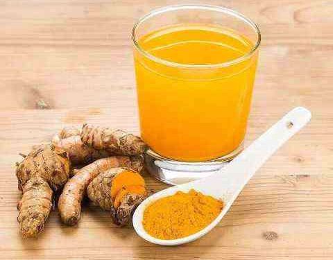 Benefits of drinking warm water with turmeric powder