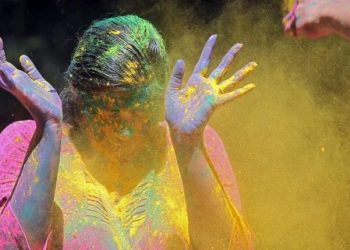Holi