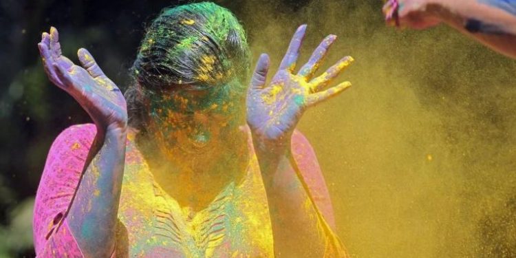 Holi