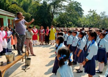 হাফলঙত ক’ৰ’না ভাইৰাছ সম্পৰ্কে ছাত্ৰ-ছাত্ৰীসকলৰ মাজত সজাগতা সৃষ্টি