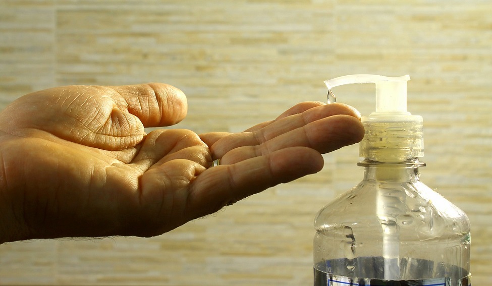 How to make your own hand sanitizer?