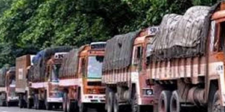 truck_strike_4983101_835x547-m
