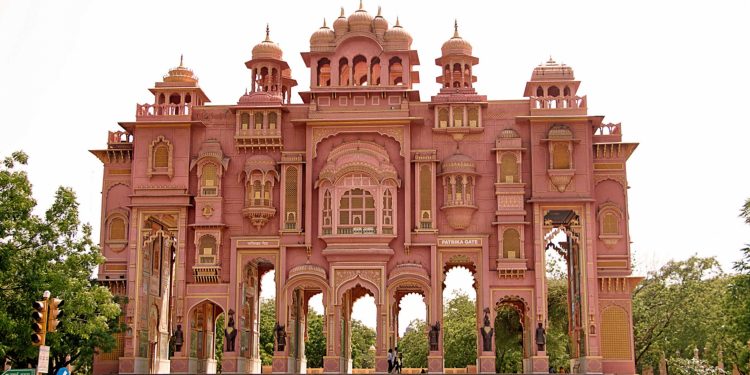 1jaipur-city-palace-hawa-mahal-jantar-mantar-private-tour-571670
