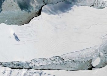 A-68-in-Antarctica-750x375