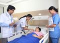 চিকিৎসা কৰ্মীক আক্ৰমণ কৰিলে ৭ বছৰ জেইল অথবা ৫ লাখ টকাৰ জৰিমনা; কেন্দ্ৰ চৰকাৰৰ ঘোষণা