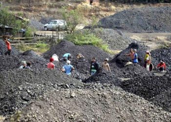Rat-hole-mining