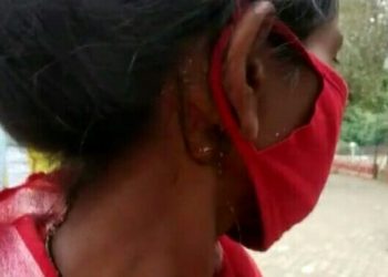 টীয়ক চাহ বাগিচাত বাঘৰ আক্ৰমণত গুৰুতৰভাবে আহত মহিলা