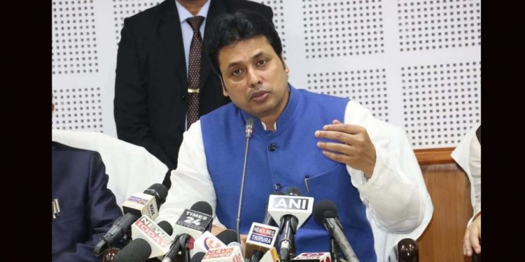 Fake news: Congress leader files FIR against Tripura CM