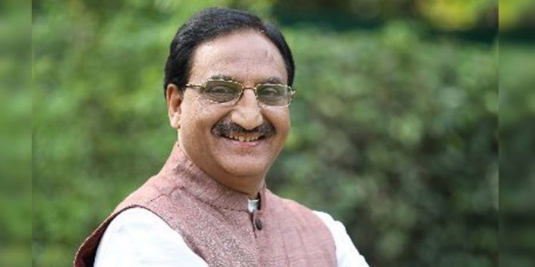 Union-HRD-minister-1140x570 (1)