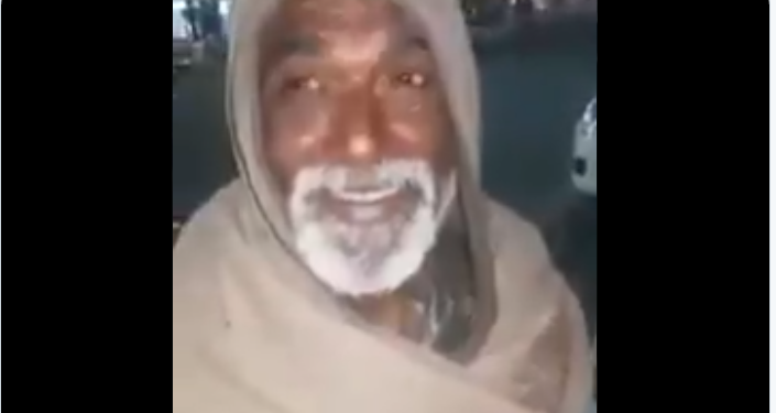 Patna beggar sings Jim Reeves's He'll Have to Go, Video viral