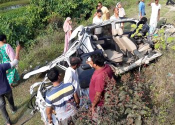 ল’কডাউনৰ মাজতে পুৰণিগুদামত যাত্ৰীবাহী বাছ-ৱেগনৰৰ সংঘৰ্ষ; নিহত এজন