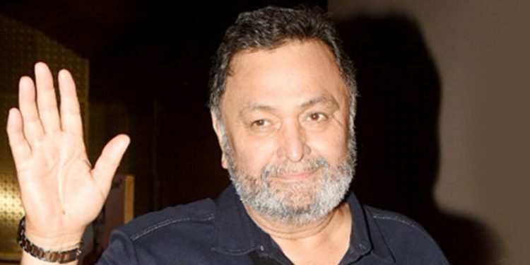rishi-kapoor-returns-to-india-after-11-months-920x518